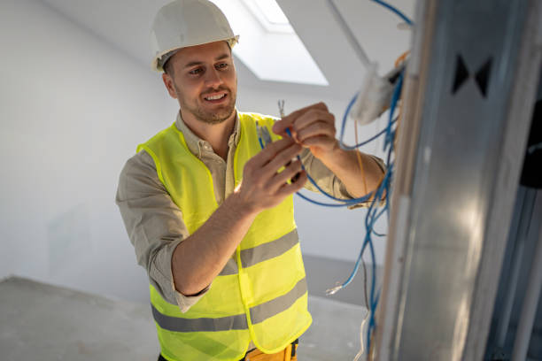 Best Licensed Electrician  in West Dundee, IL